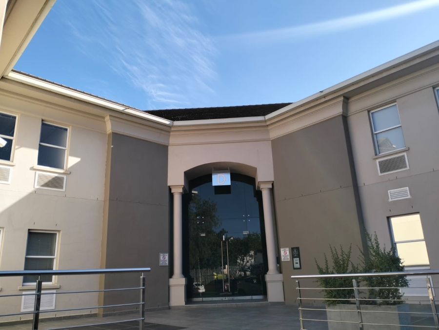 To Let commercial Property for Rent in Rosenpark Western Cape